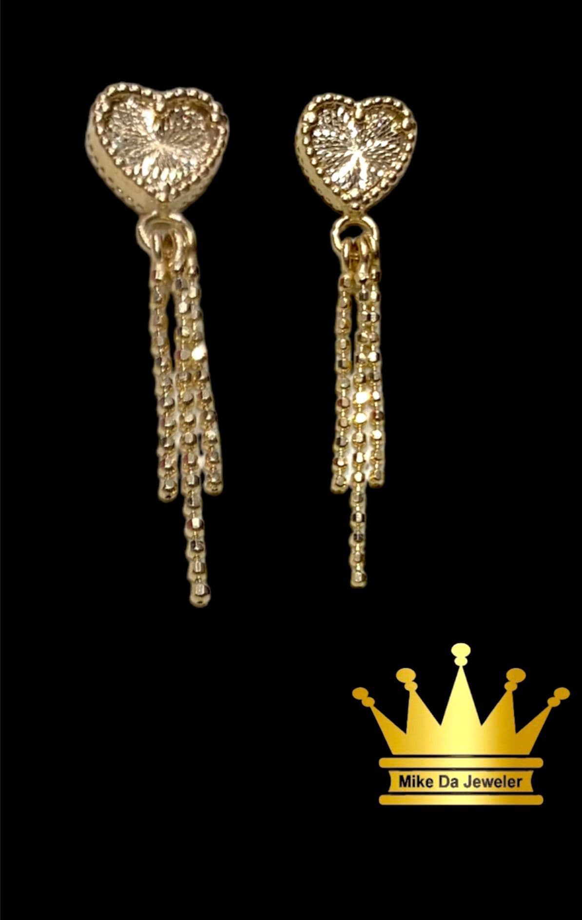 18K Gold Heart Earrings