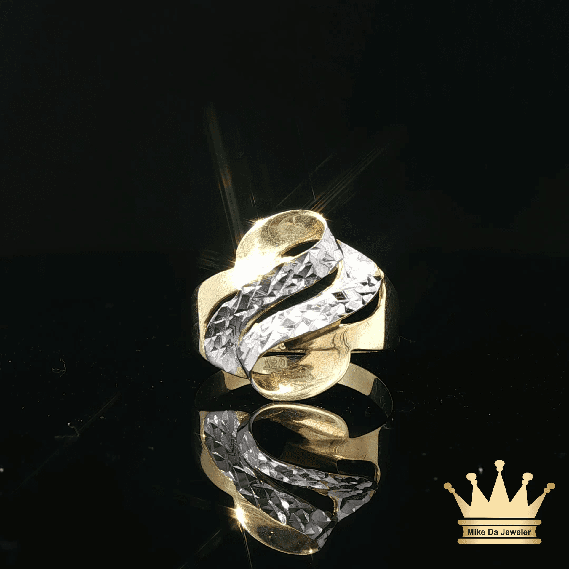 14K White and Yellow Gold Fashion Ring