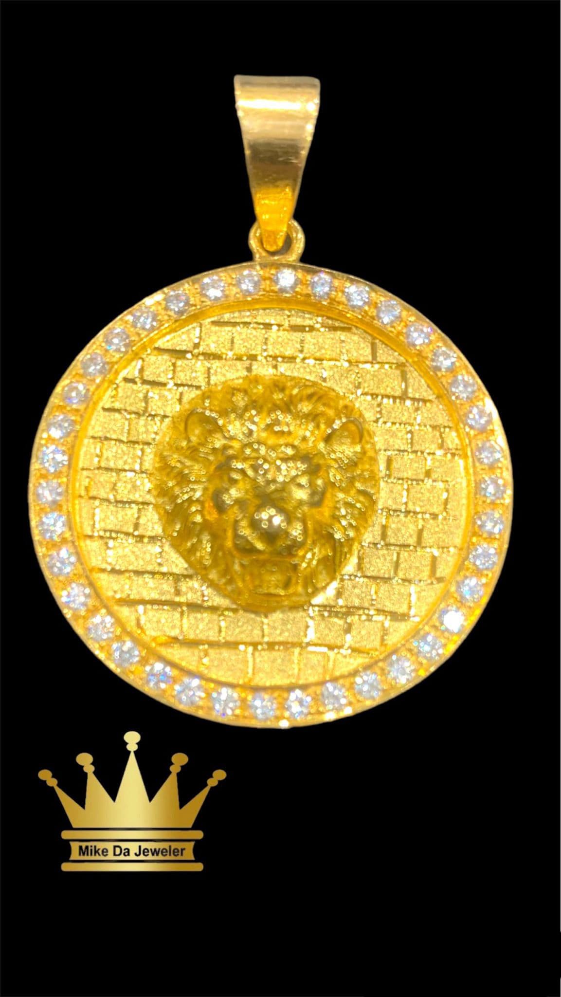 18K Handmade Solid Circle Lion Charm with Diamonds