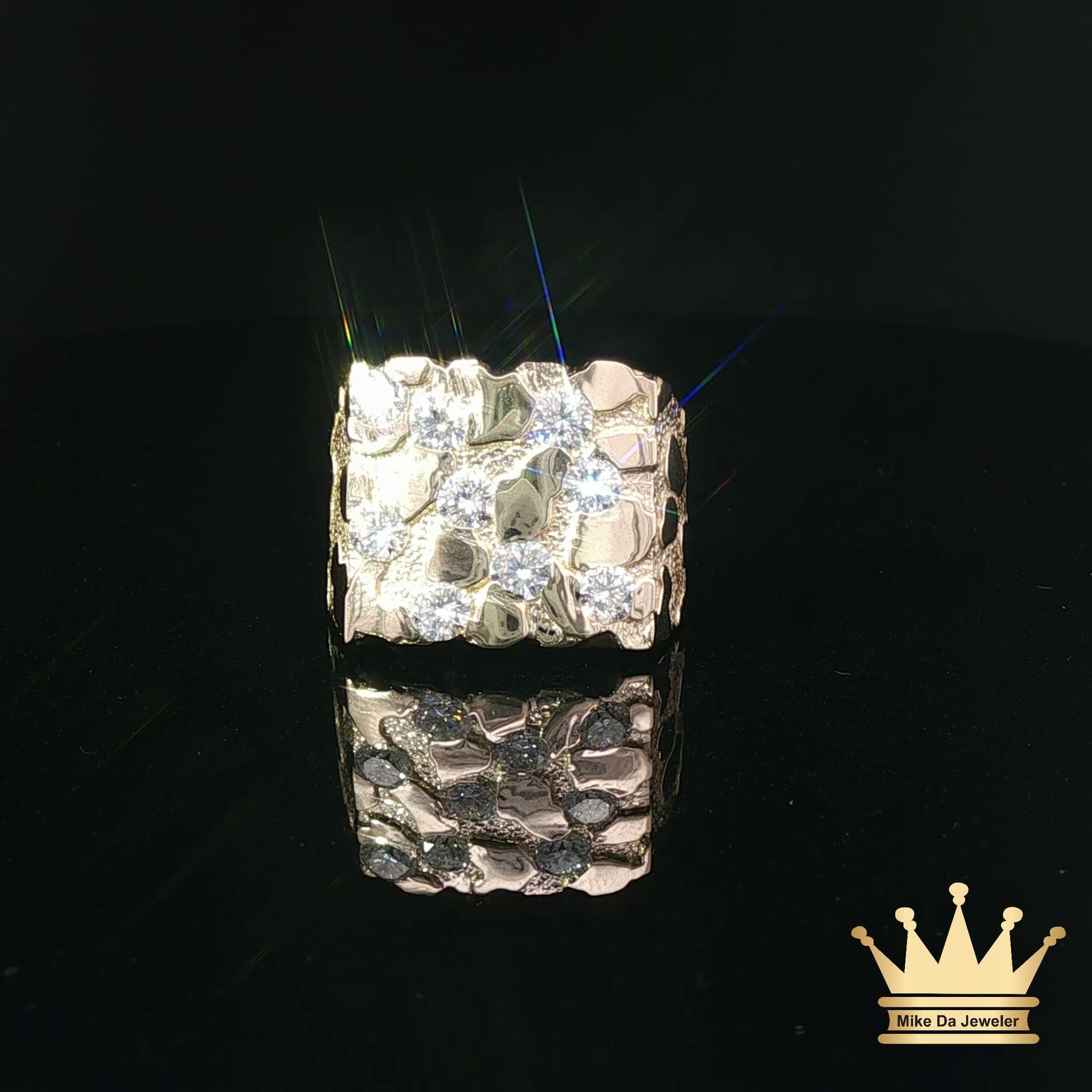 18k Textured Yellow Gold Diamond Nugget Signet Ring