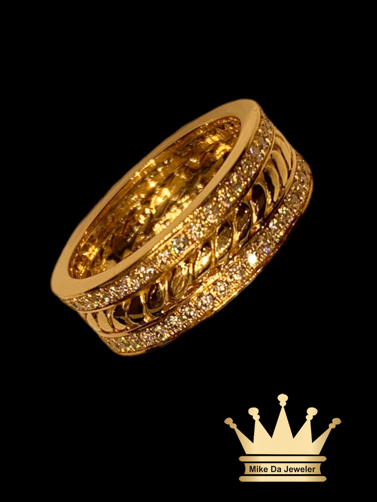 18k Customized Handmade Band with Moissanite