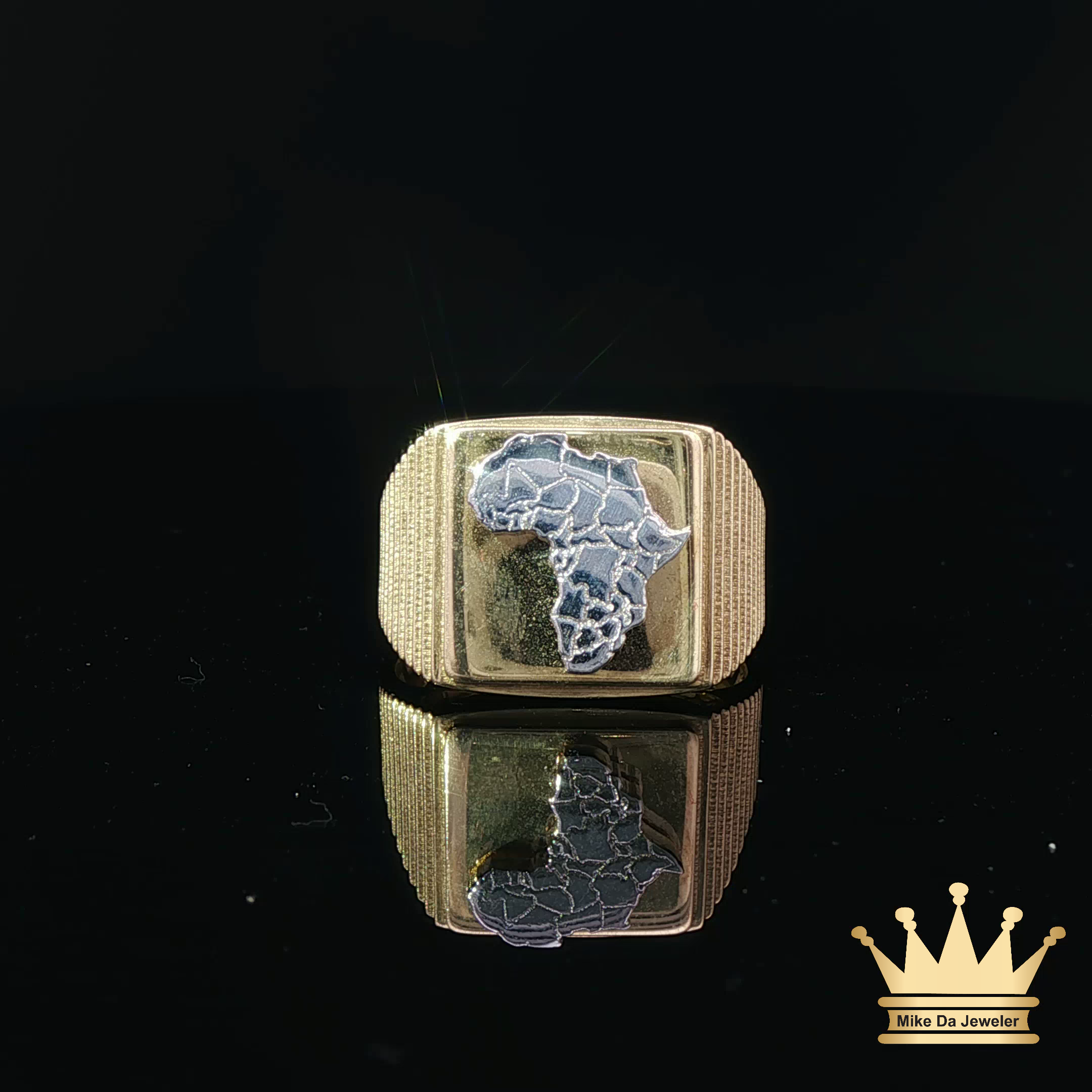 18K Yellow Gold Africa Map Ring