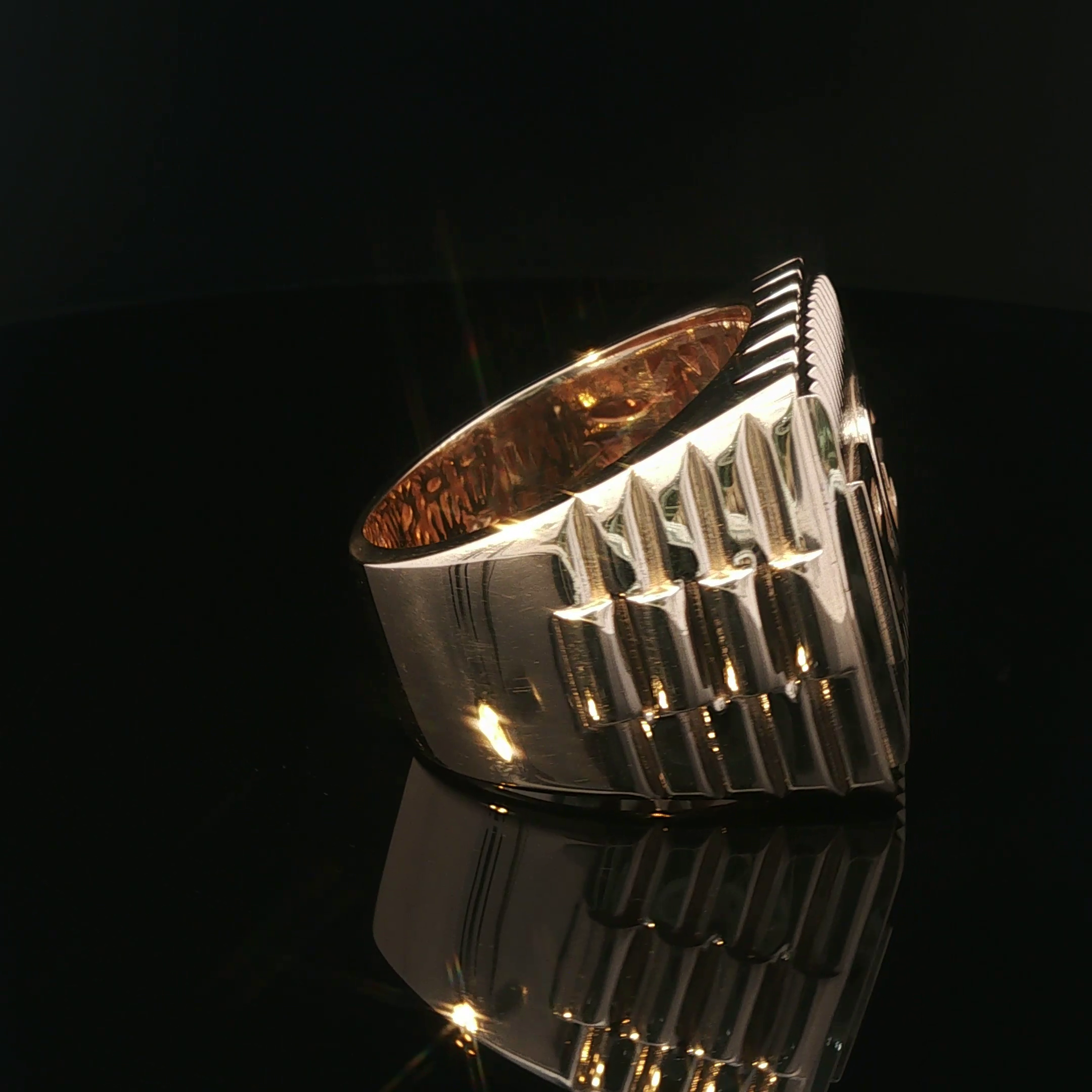 Custom Initial Signet Ring in Yellow Gold