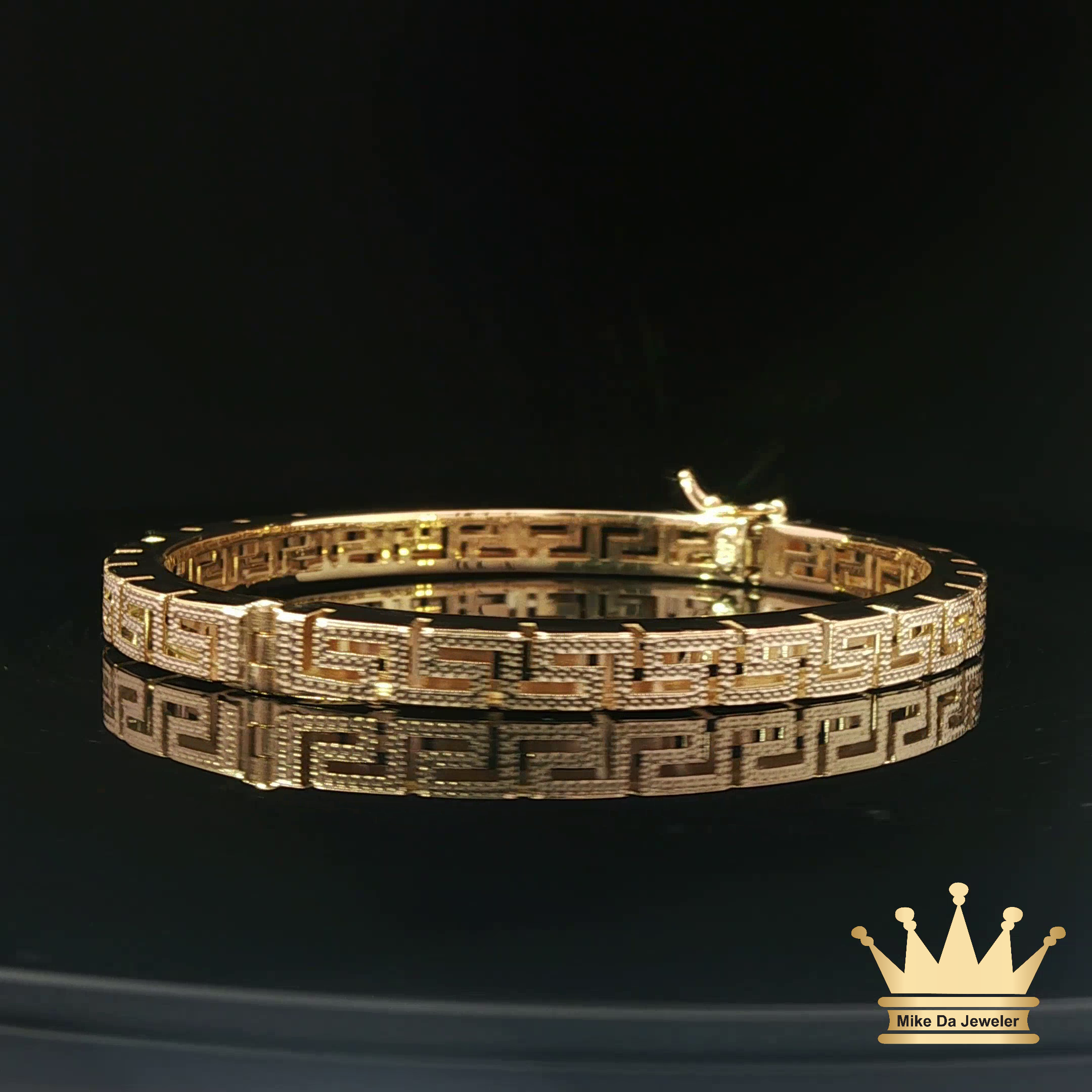 18K Gold Fashion Bracelet – Greek Key Design