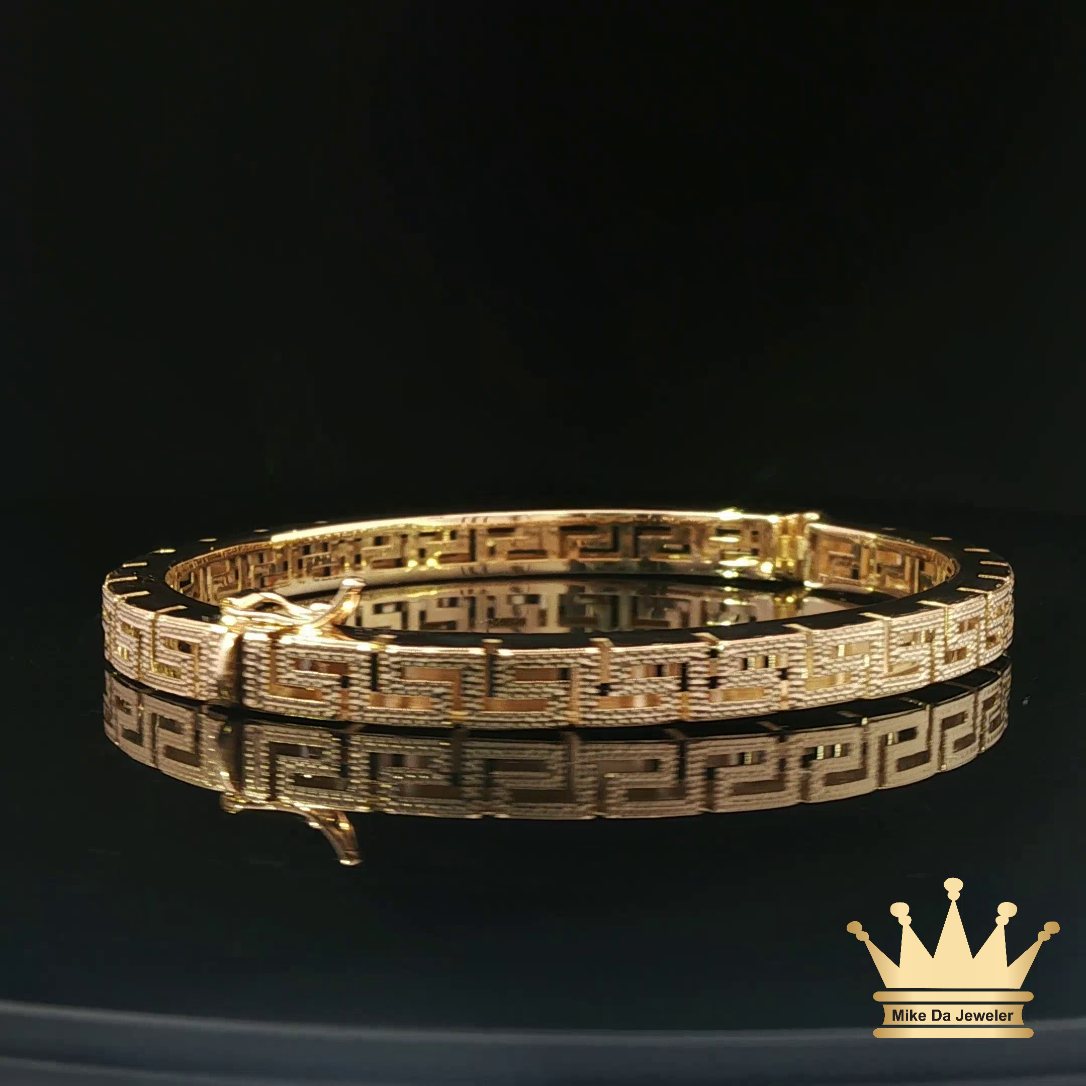 18K Gold Fashion Bracelet – Greek Key Design