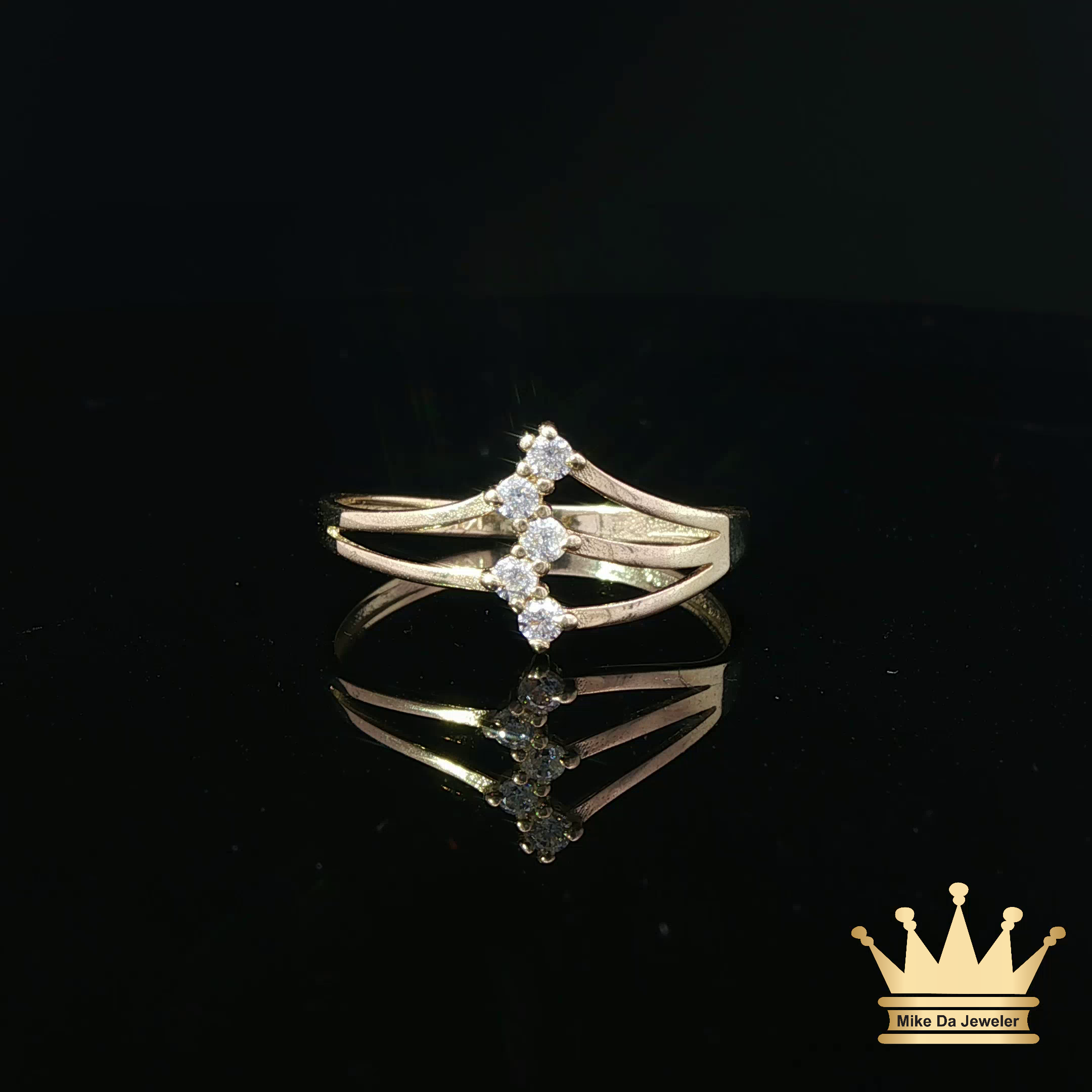 14K Gold Fashion Ring with CZ Center Stone