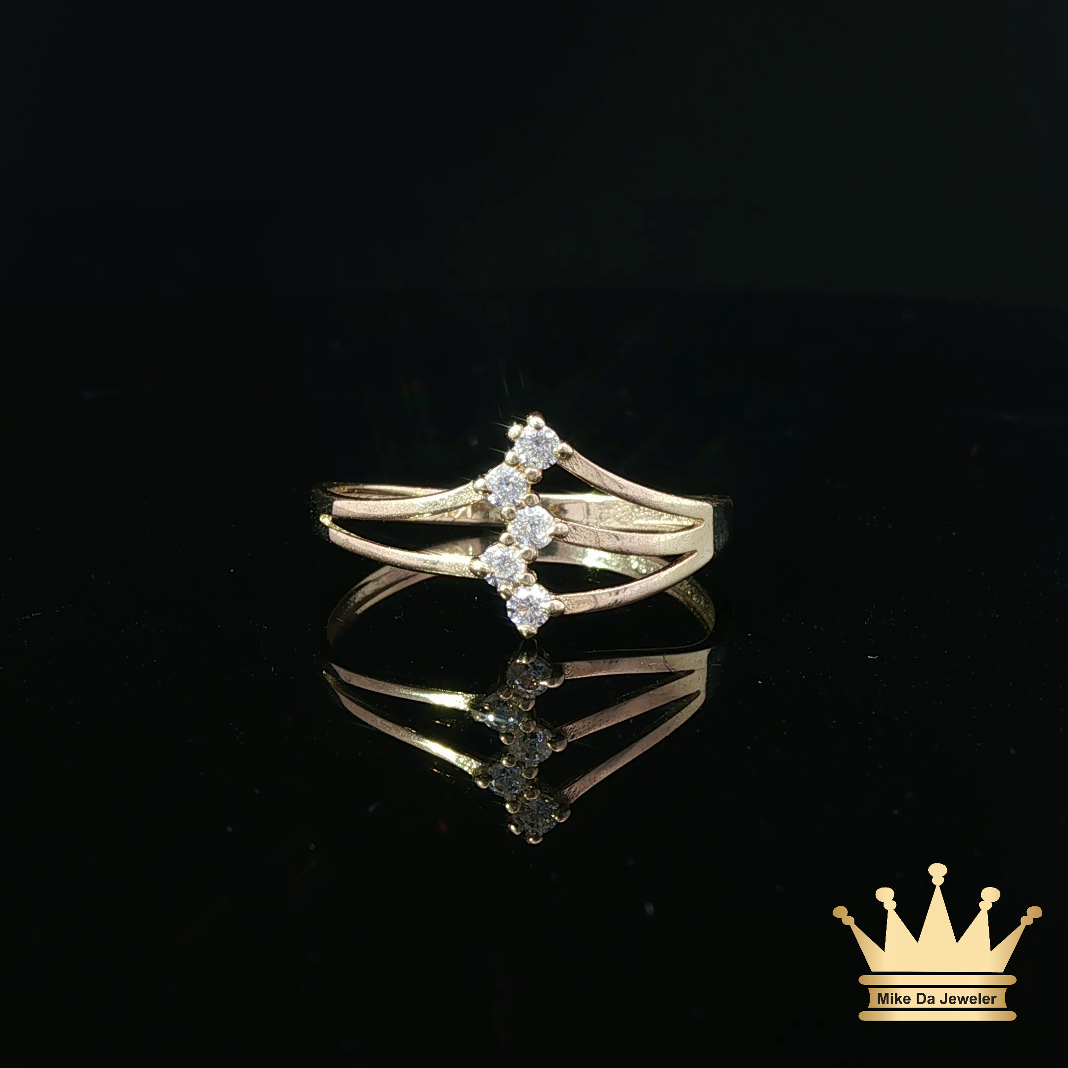 14K Gold Fashion Ring with CZ Center Stone