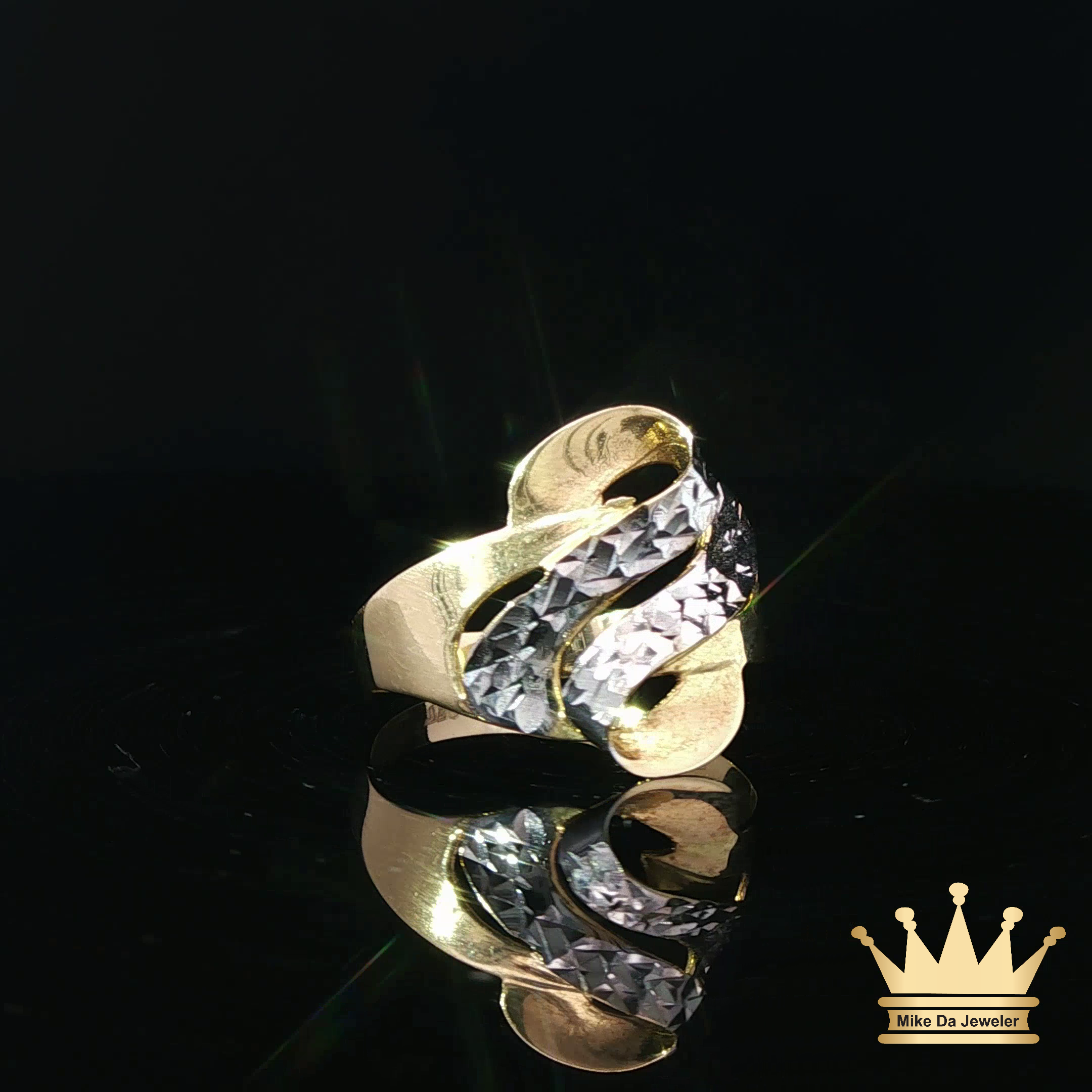 14K White and Yellow Gold Fashion Ring