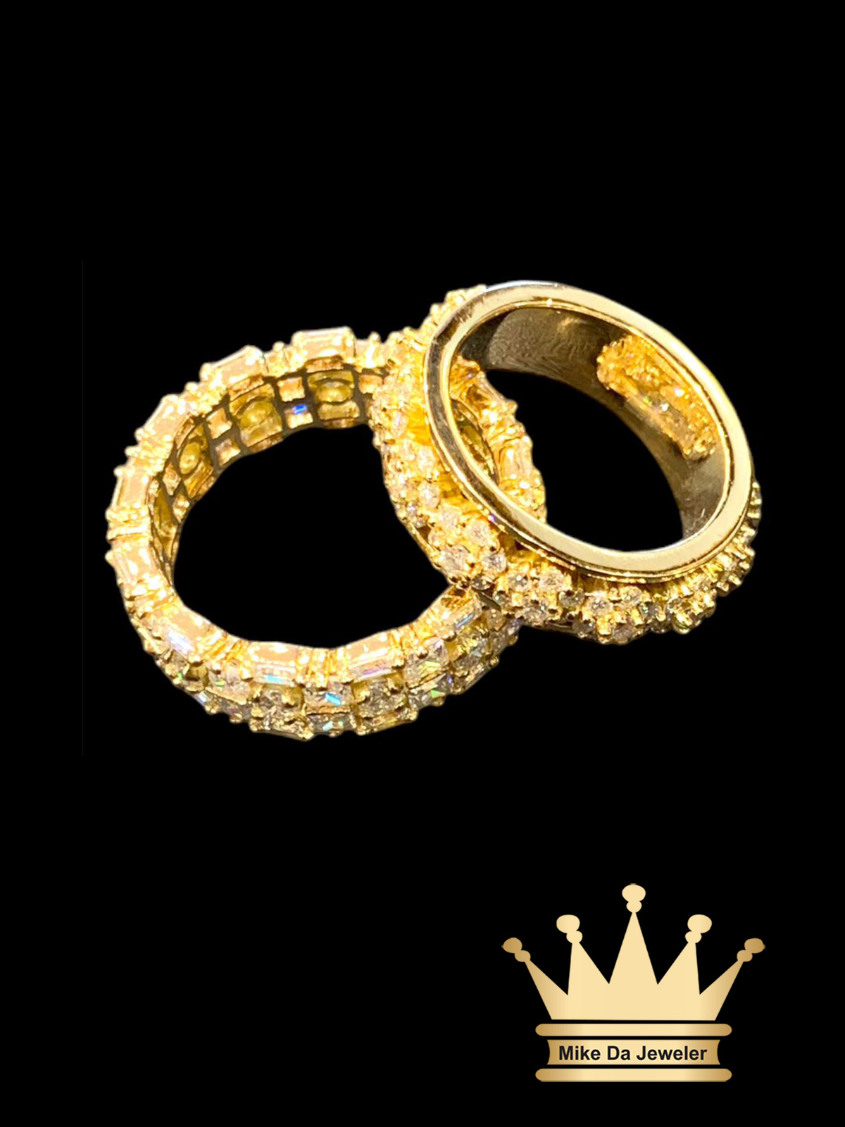 18K Gold Wedding Band Set with Moissanite Diamonds