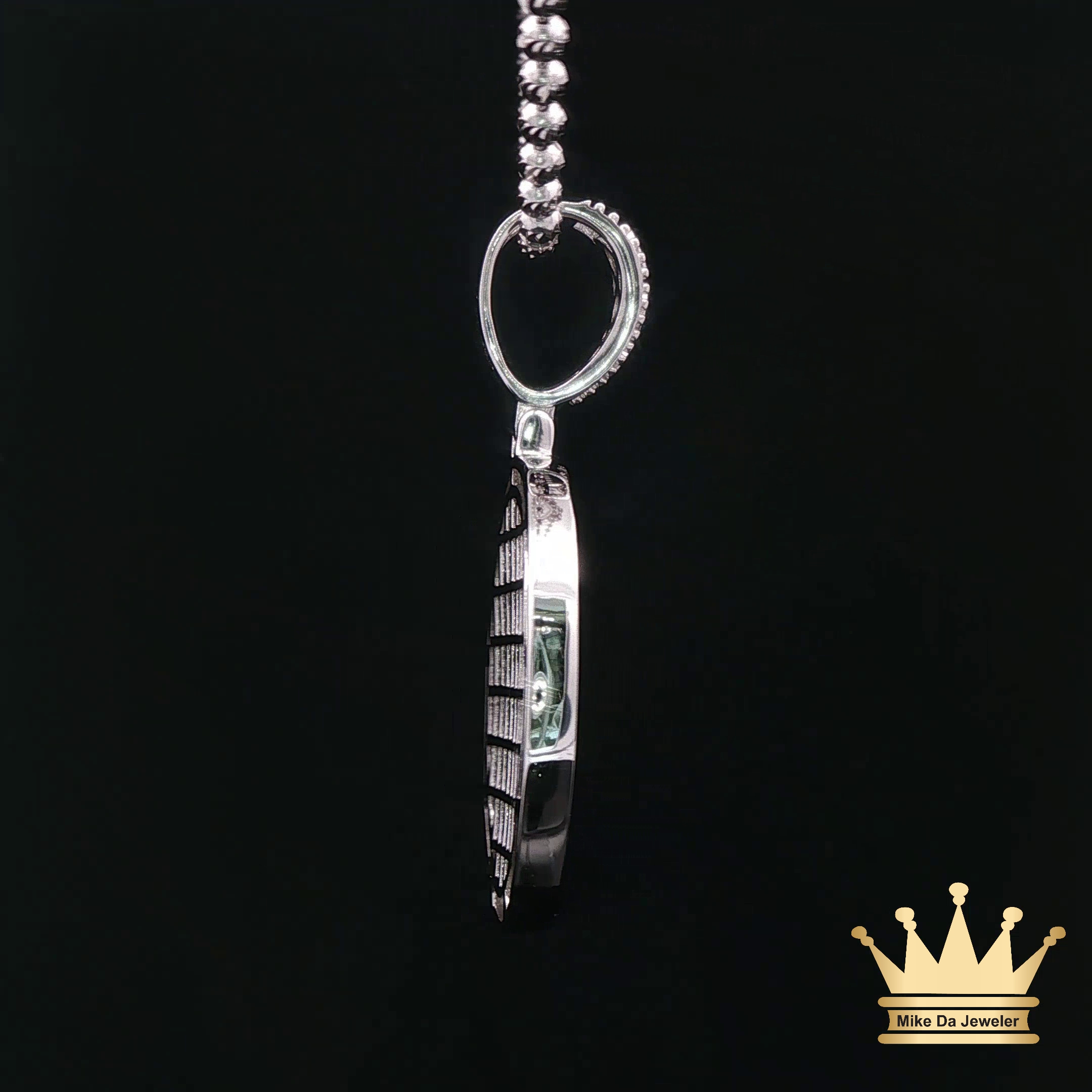 Last Supper Circle Pendant in Sterling Silver