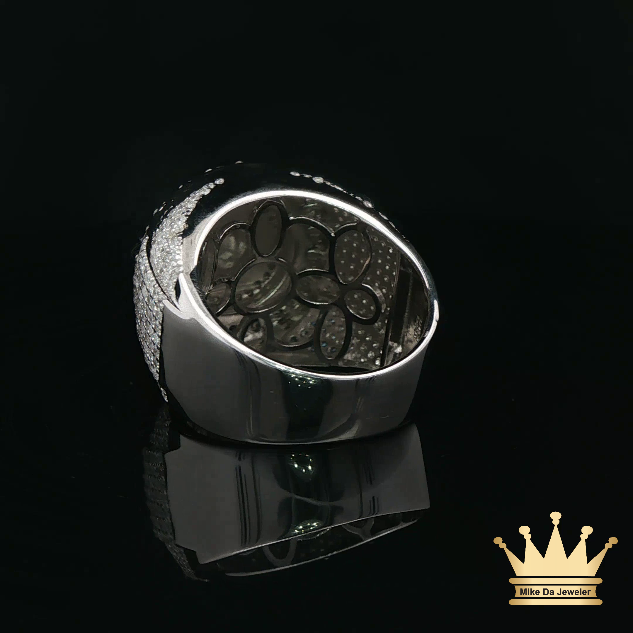 Men’s Cuban Lion Head Ring in Sterling Silver