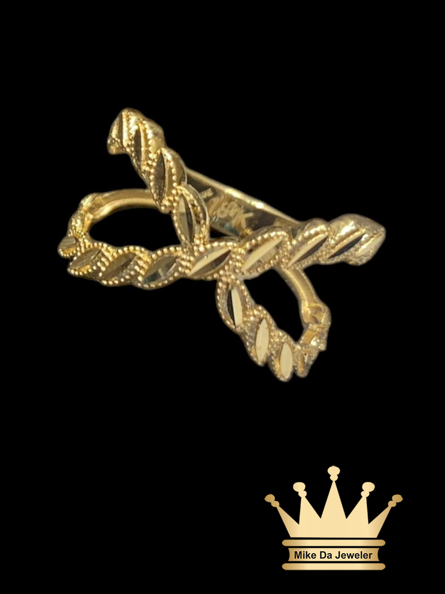 18k Gold Female Leaf Ring with Diamond Cut